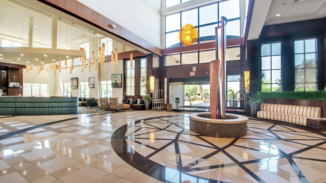 Embassy Suites by Hilton Fayetteville Fort Liberty