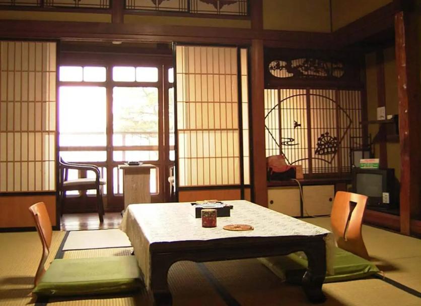 Dining room Photo