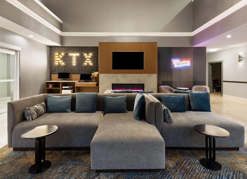 Lounge Photo