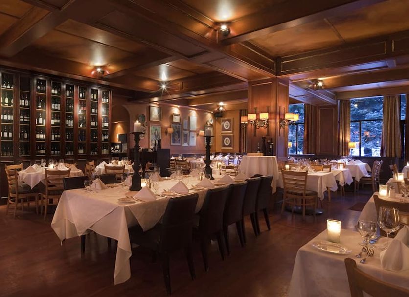 Restaurant Photo