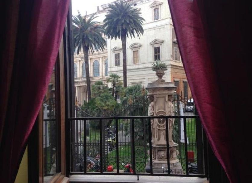 Balcony Photo