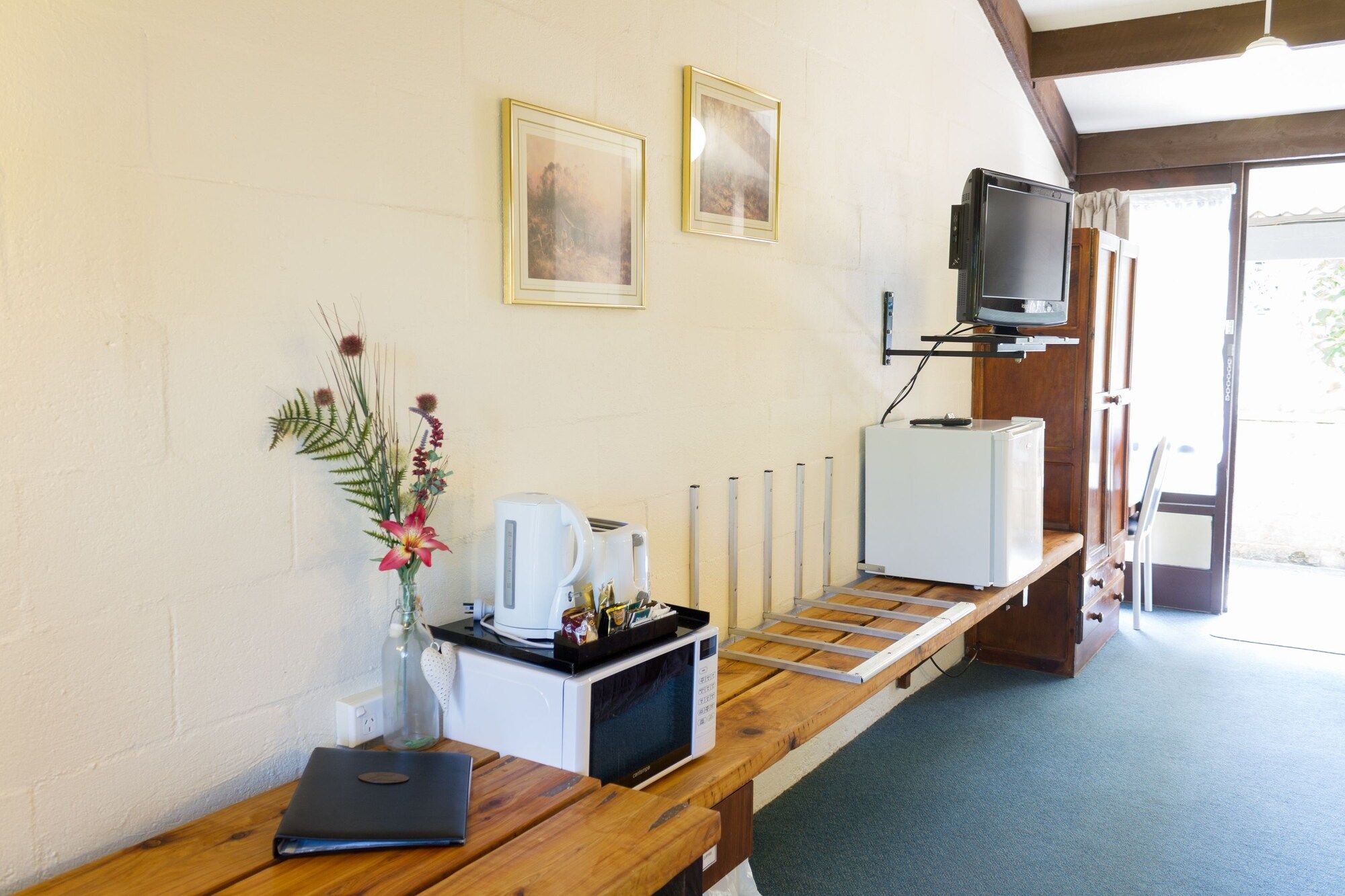 Room amenity