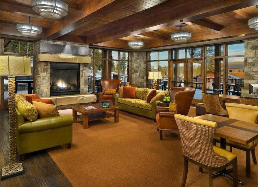 Lounge Photo