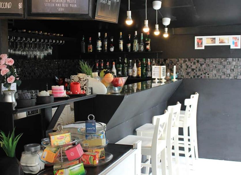 Bar Photo