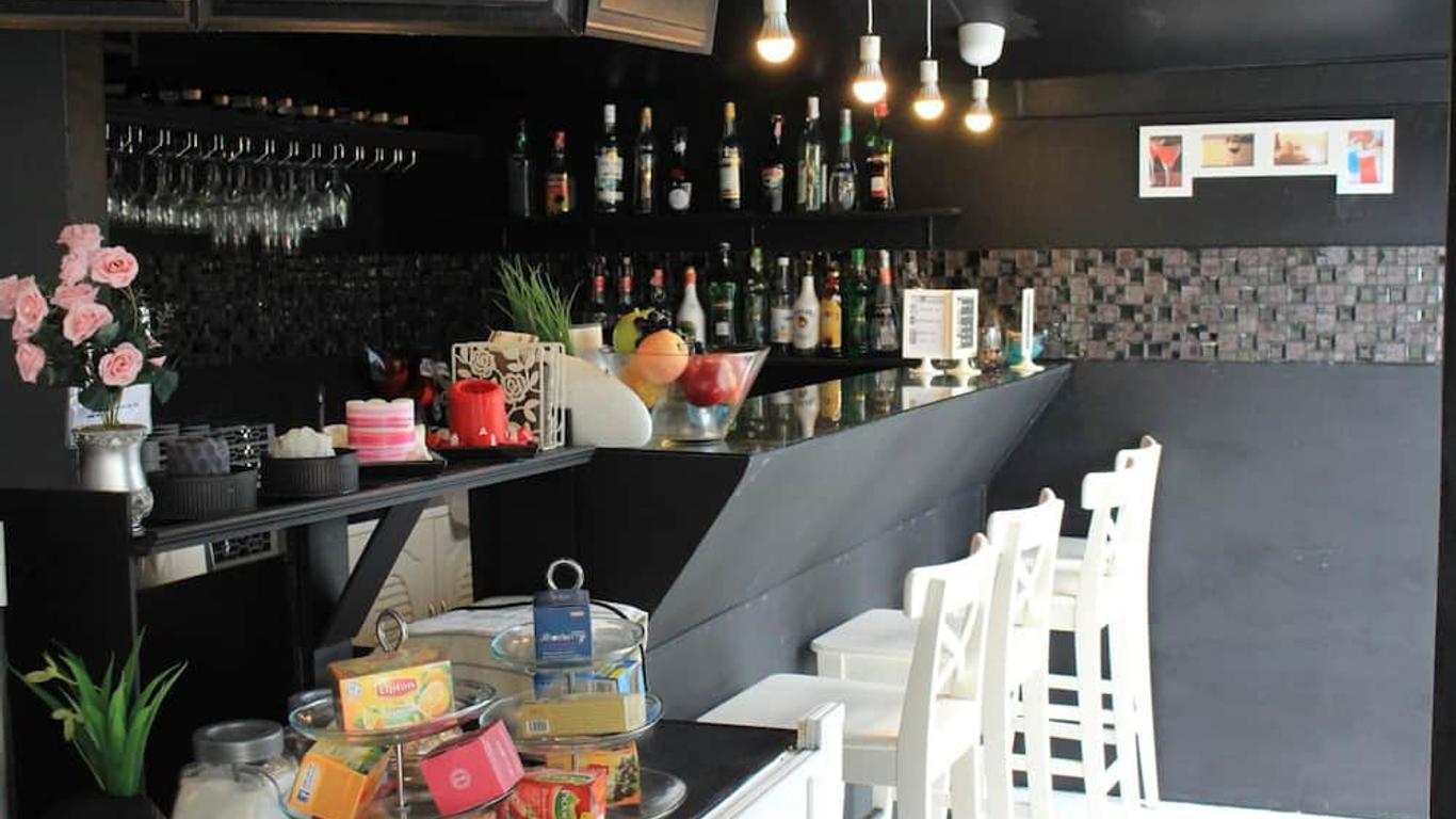 SP Place Hotel