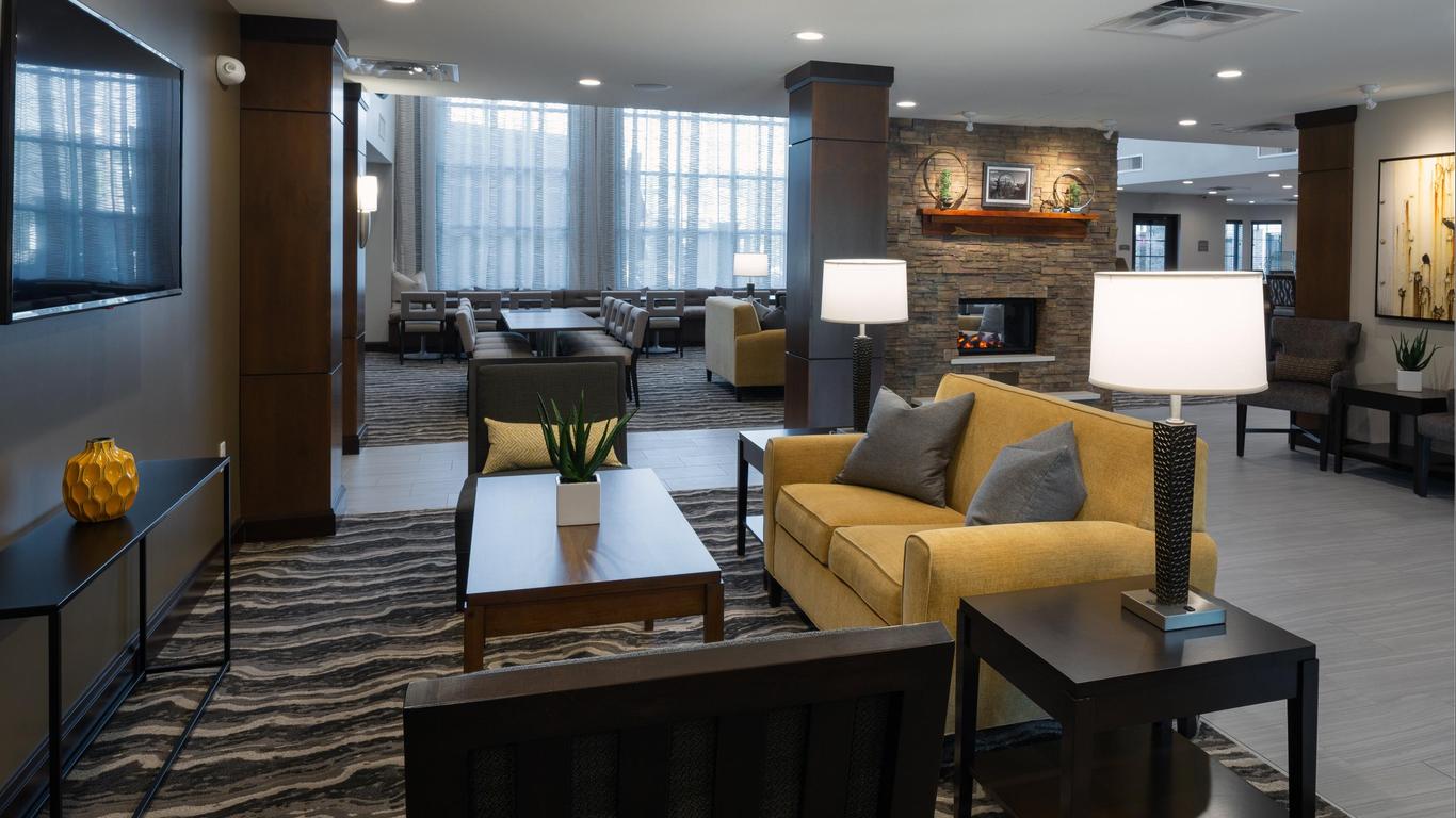Staybridge Suites Phoenix – Biltmore Area