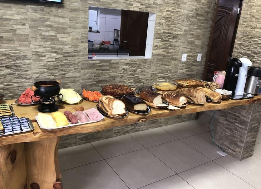 Buffet Photo