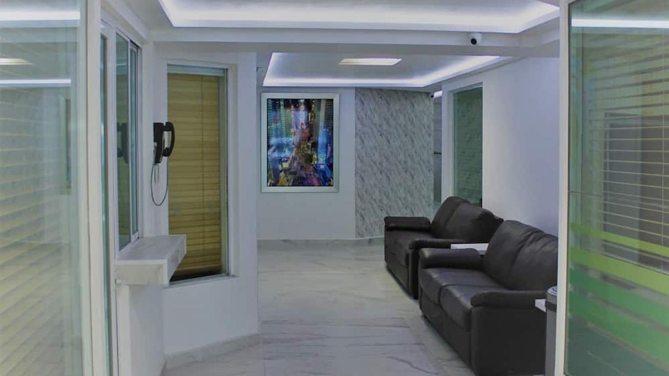 Hotel Suites Victoria