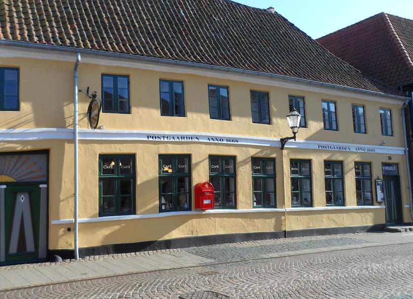 Building Photo