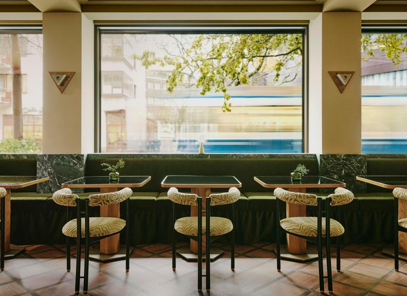 Restaurant Photo