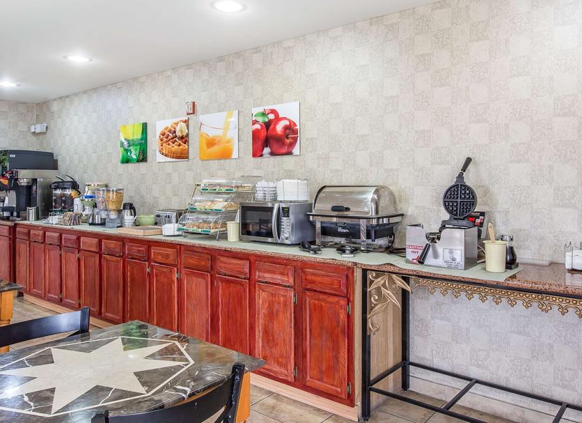 Buffet Photo