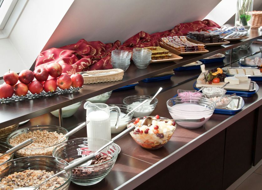 Buffet Photo