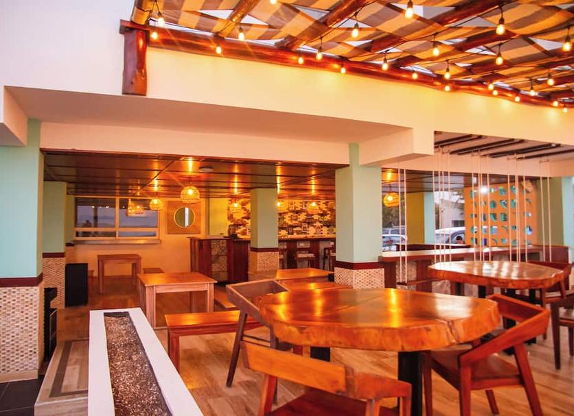 Restaurant Photo