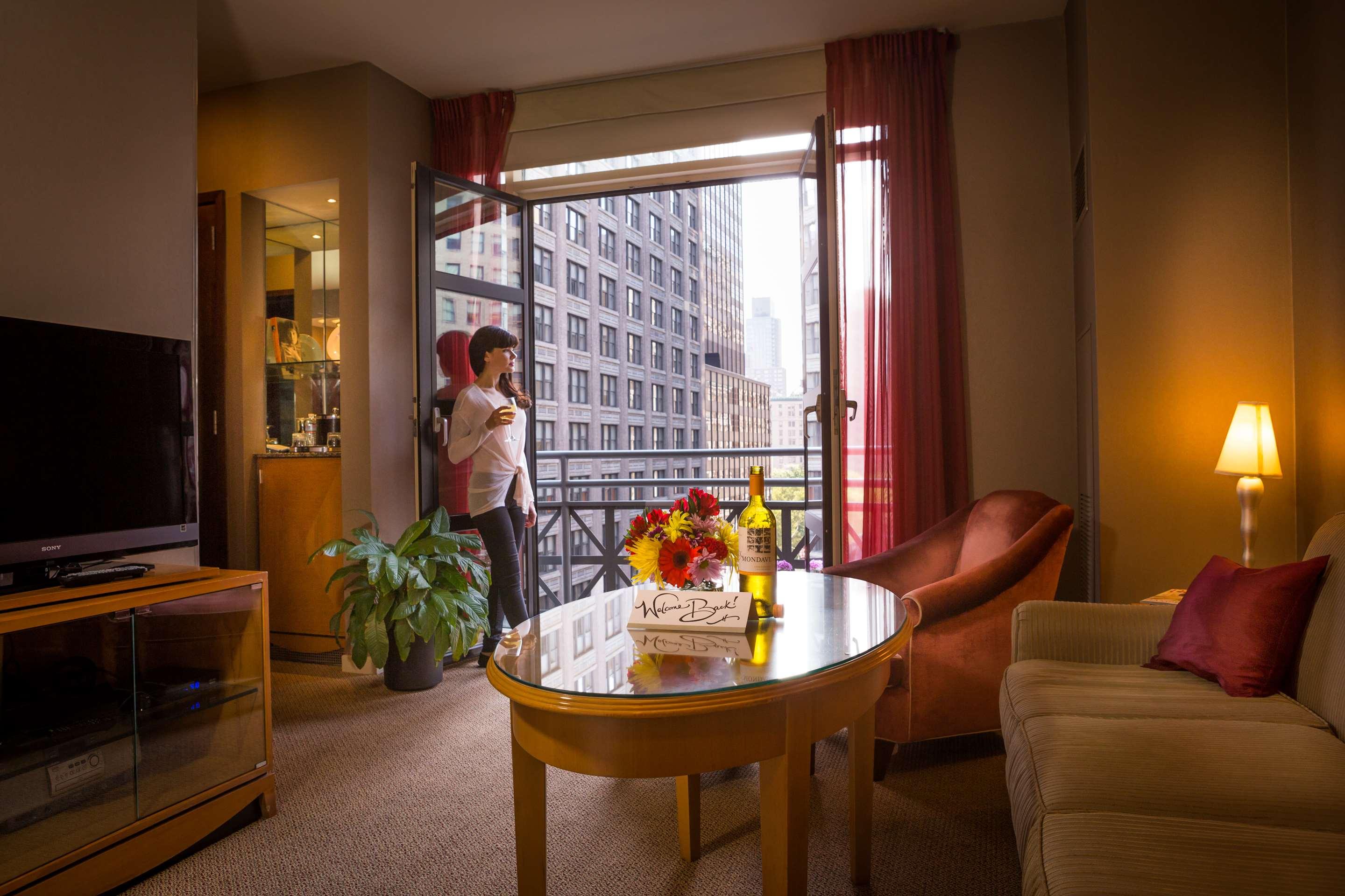 Hotel giraffe hot sale offer code
