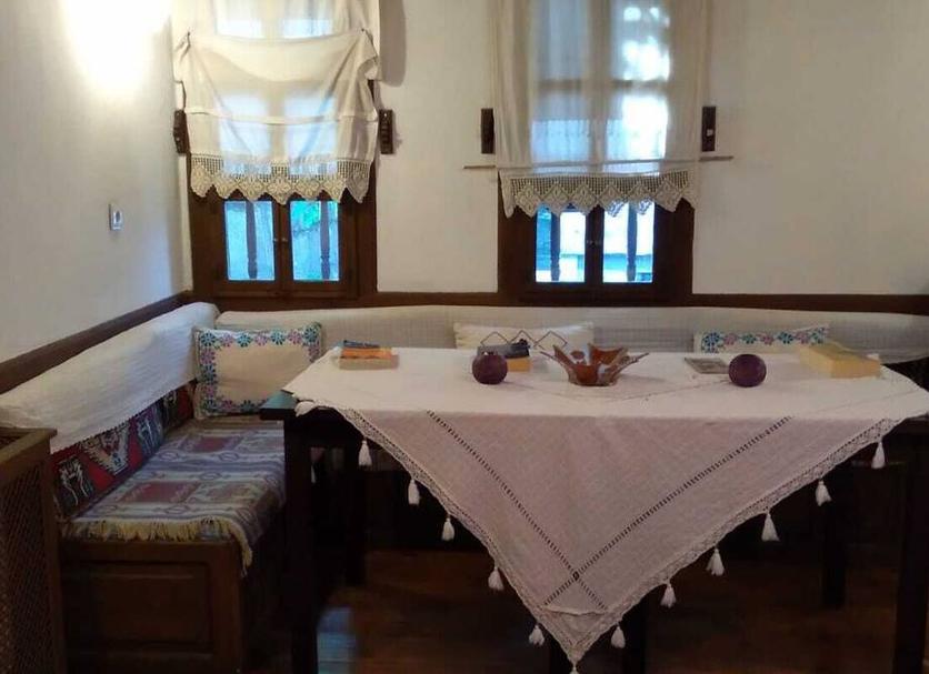 Dining room Photo
