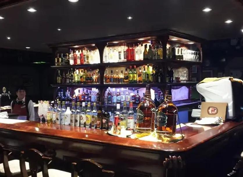 Bar Photo