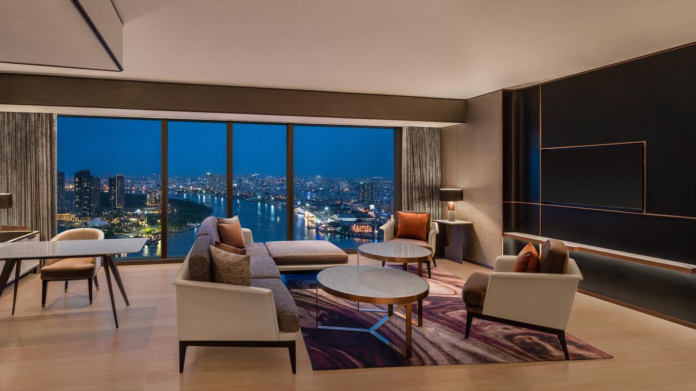 Hilton Saigon