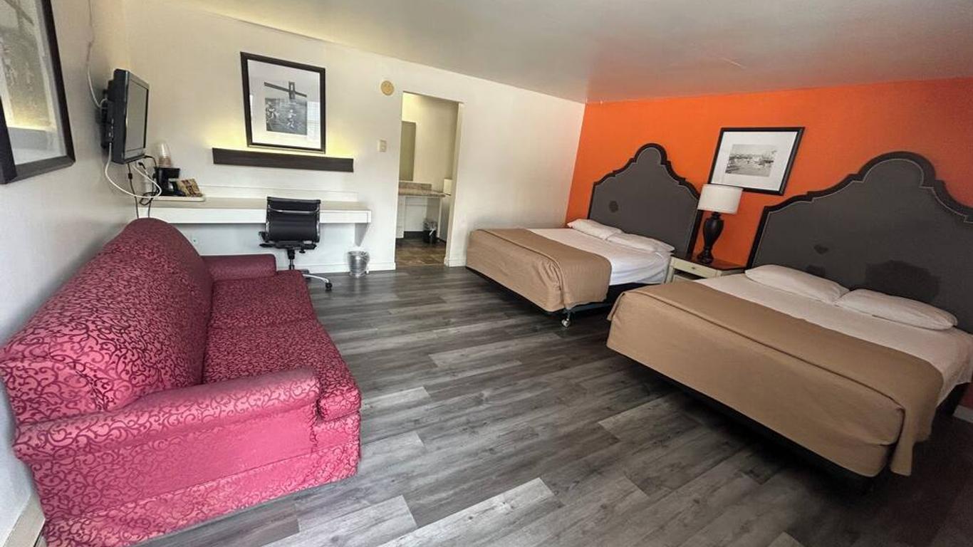 Capri Motel