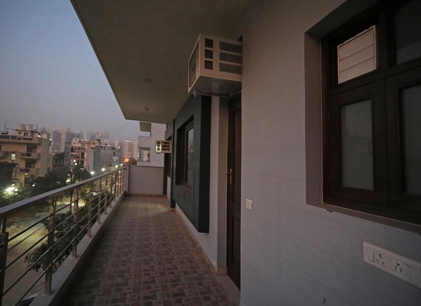 Balcony Photo
