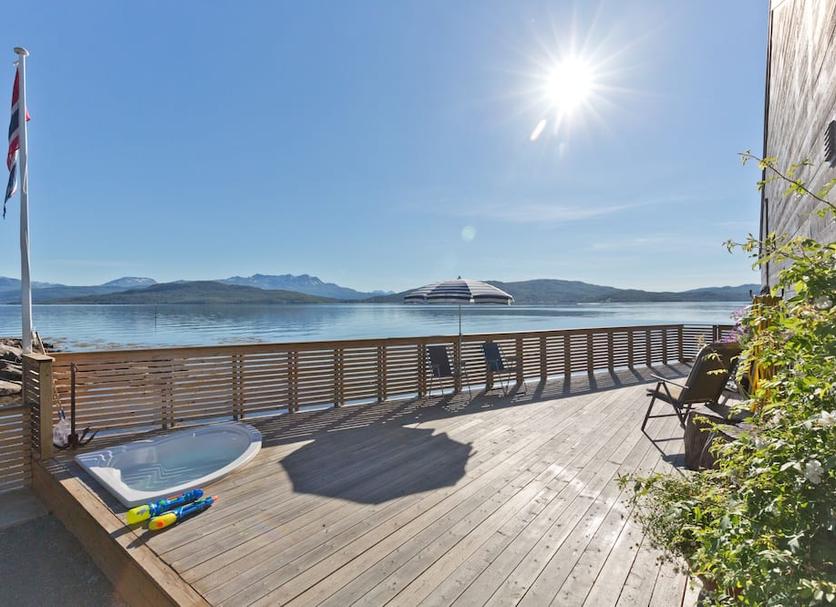 Balcony Photo