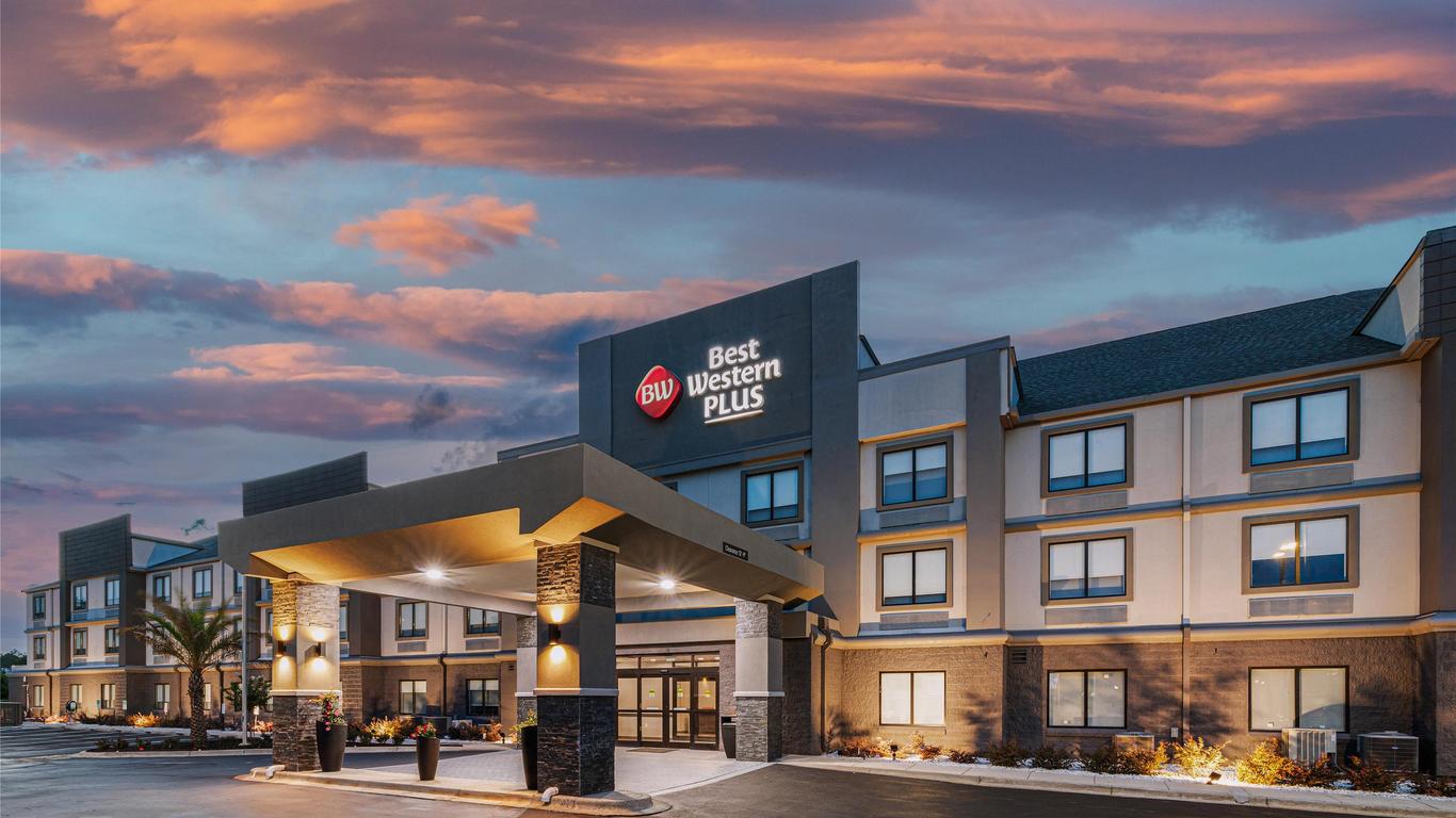 Best Western Plus Savannah Gateway