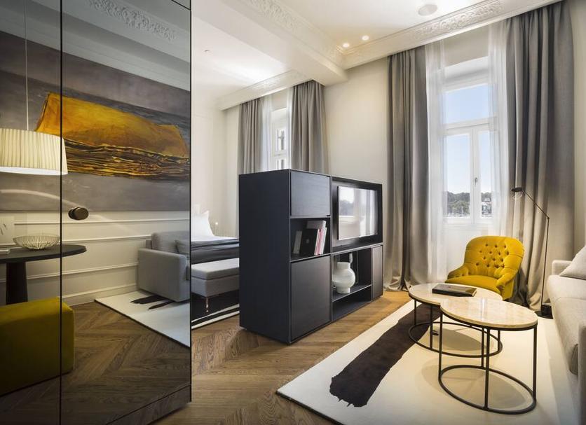 Living room Photo