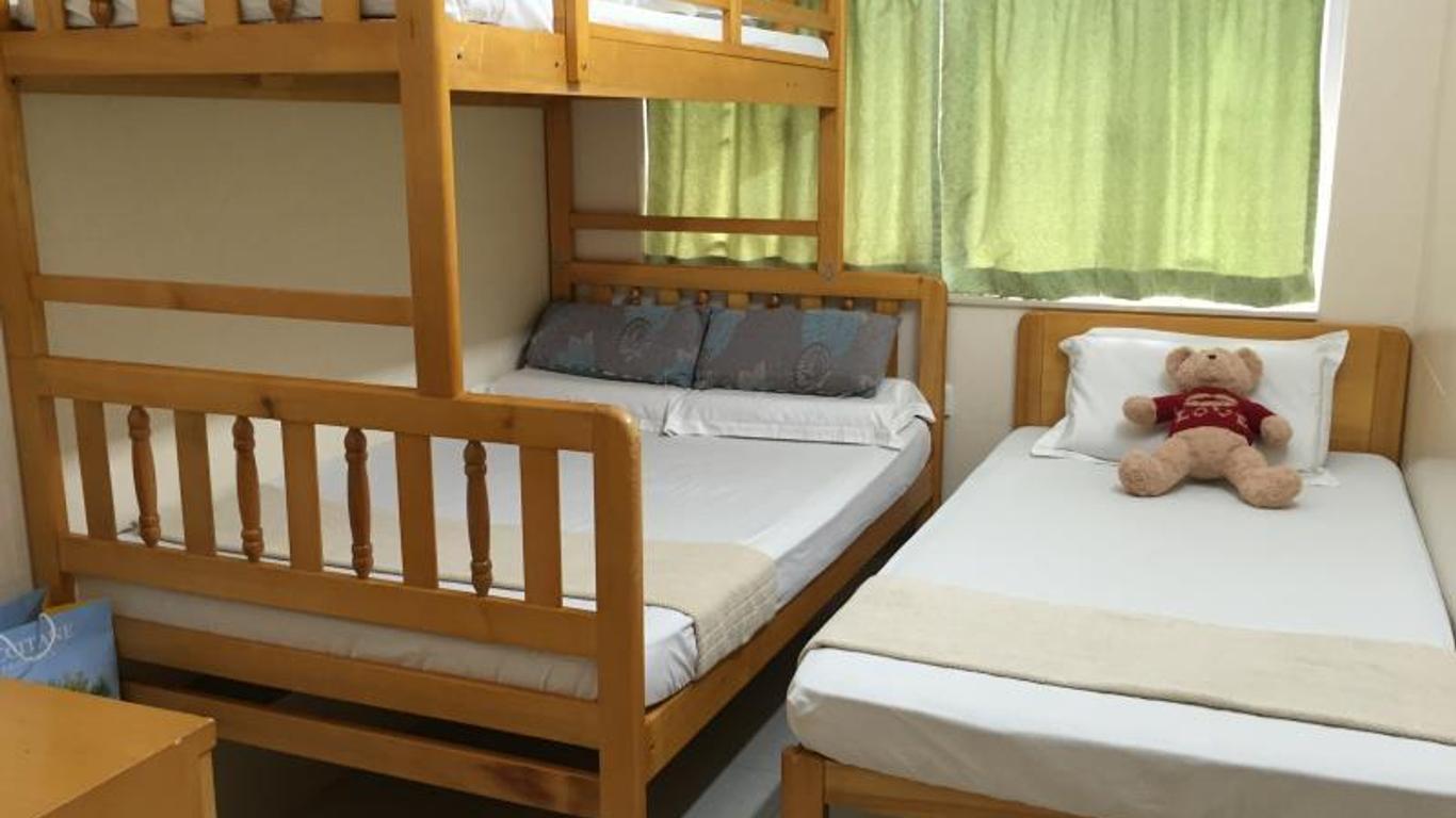 Carefree Hostel Mongkok