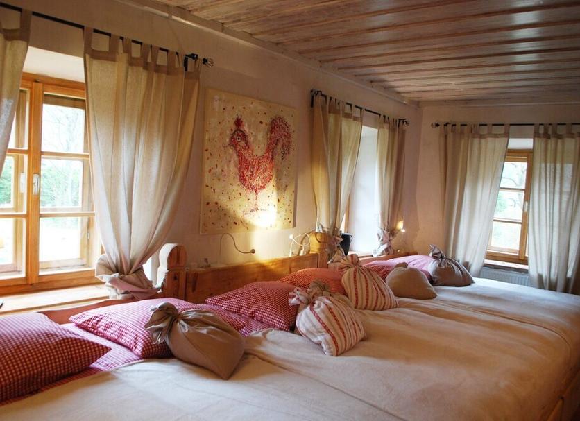 Bedroom Photo