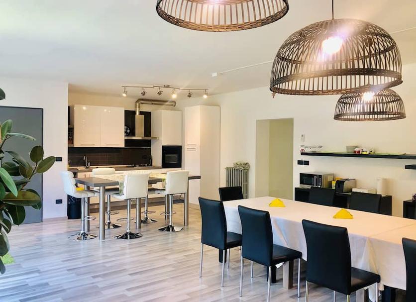 Dining room Photo