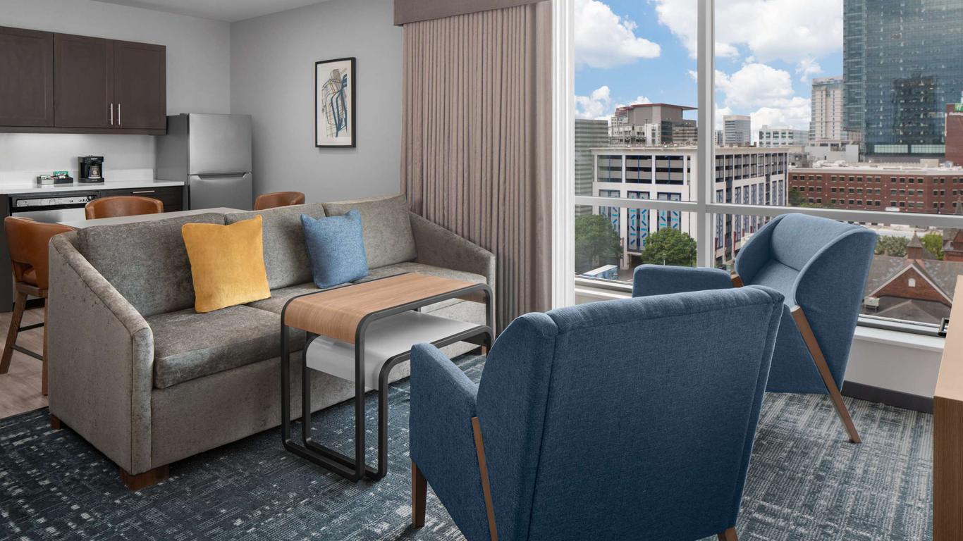 Homewood Suites By Hilton Charlotte Uptown First Ward