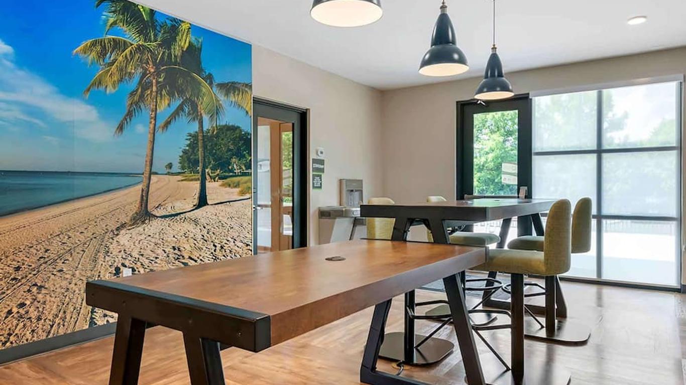 Extended Stay America Premier Suites - Orlando - Sanford