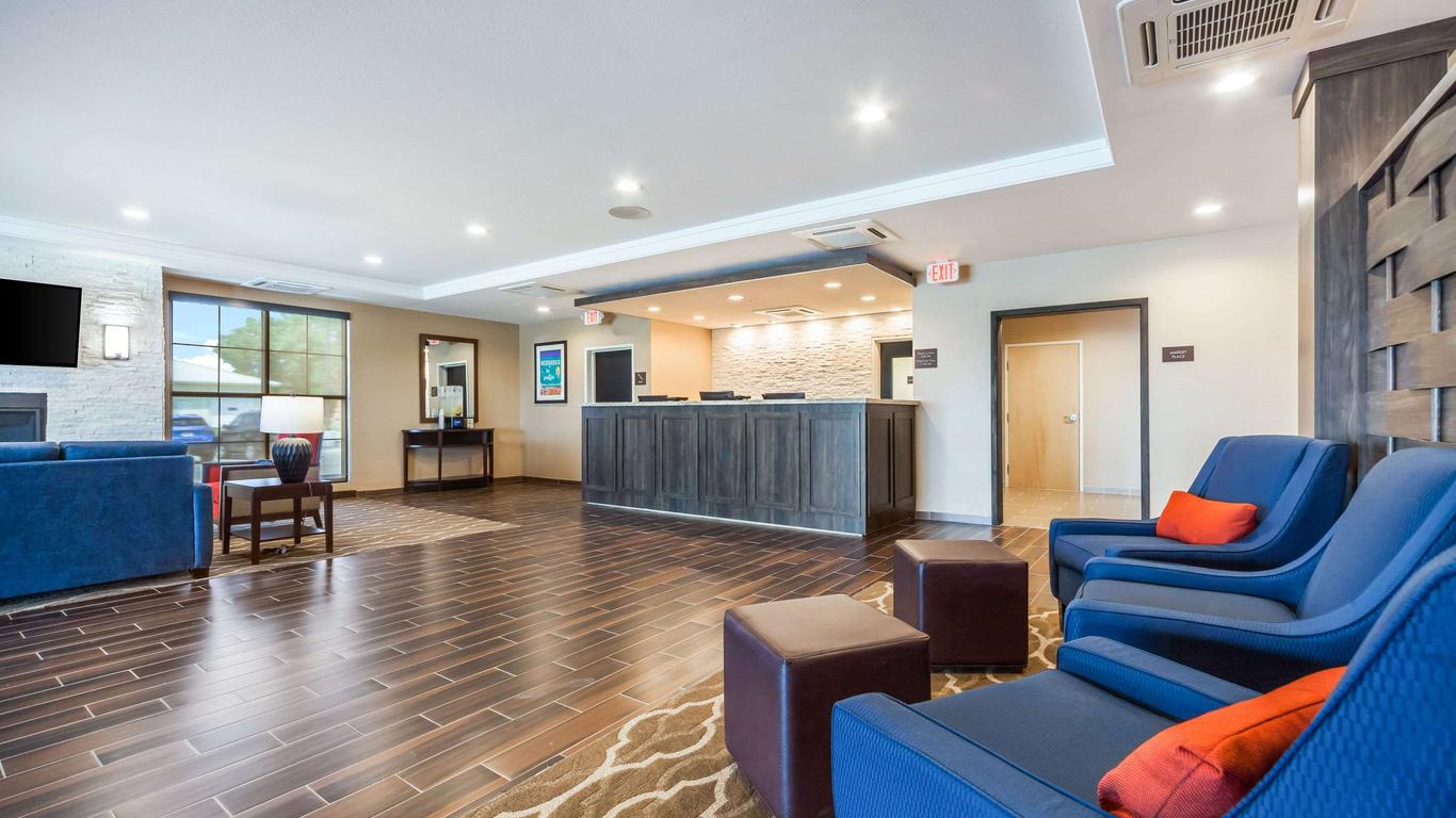 Comfort Inn and Suites North Platte I-80