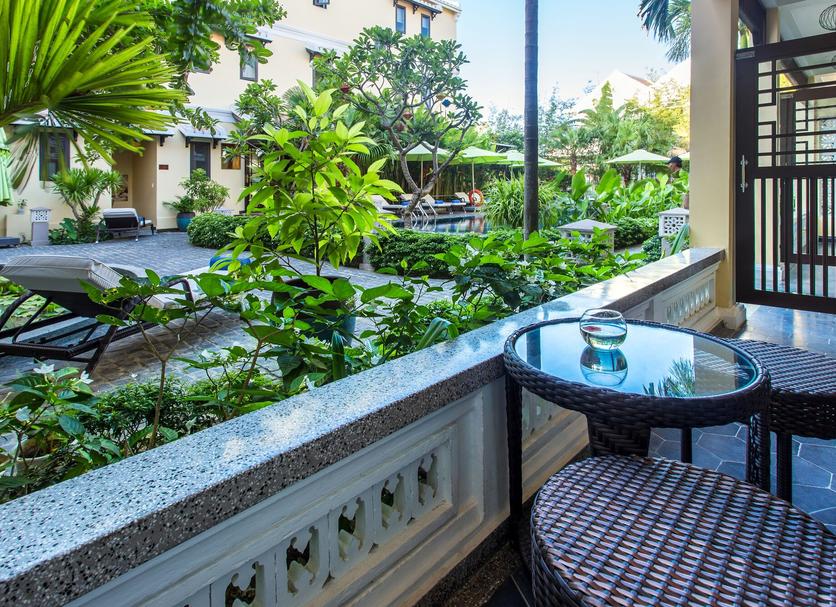 Balcony Photo