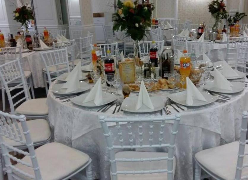 Banquet hall Photo