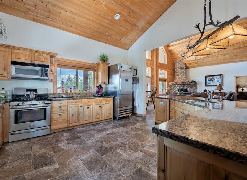 Kitchen Photo