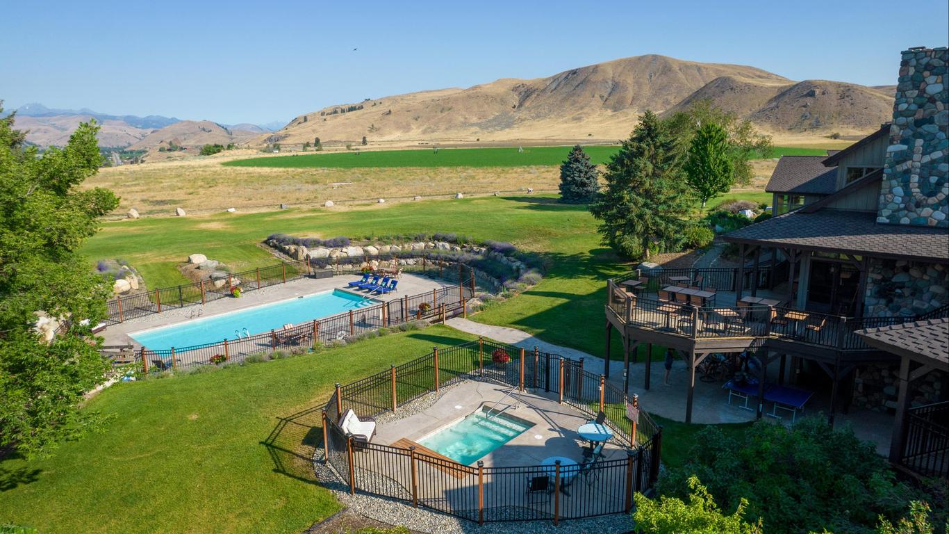 Casia Lodge & Ranch