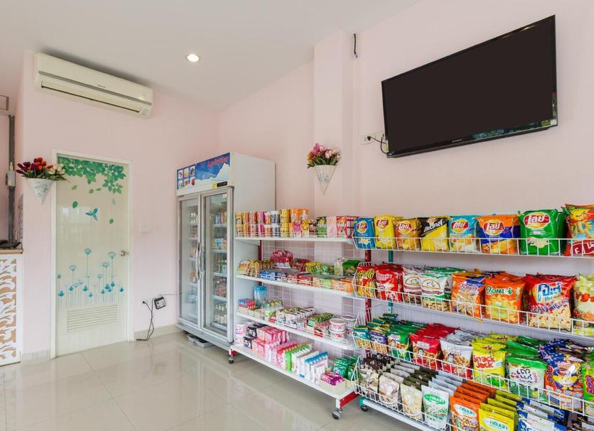 Shop Photo