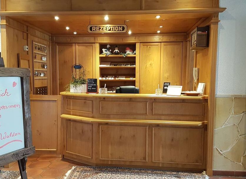 Front desk Photo