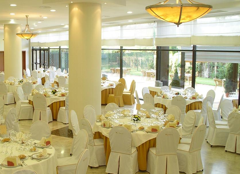 Banquet hall Photo