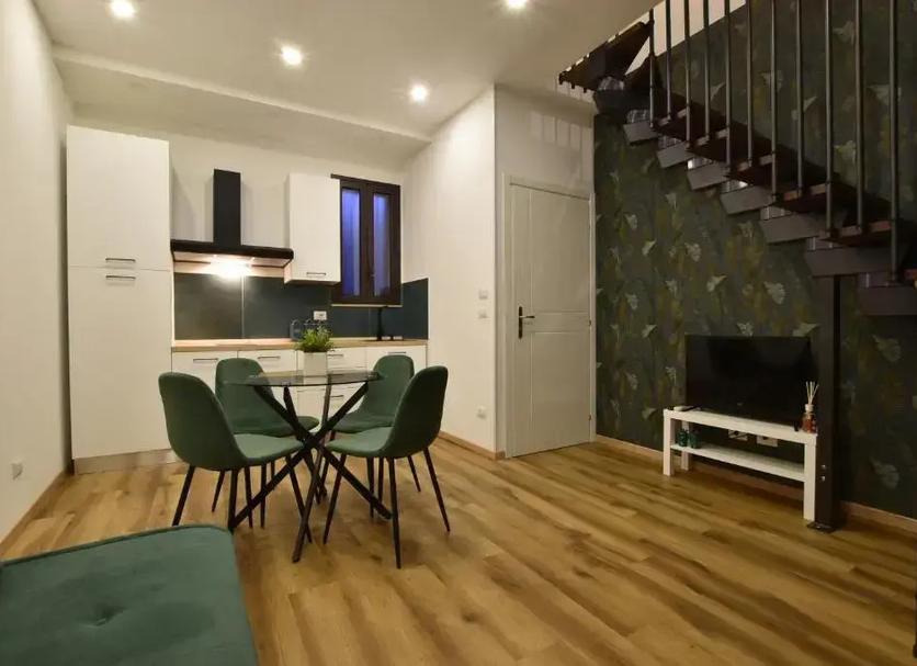 Dining room Photo