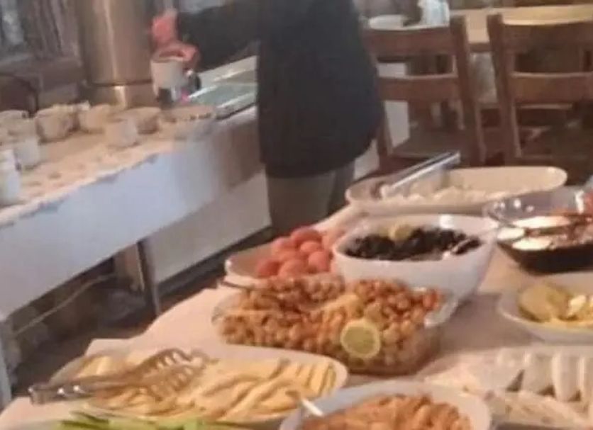 Buffet Photo