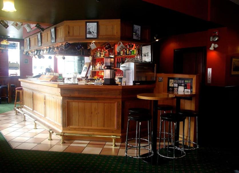 Bar Photo