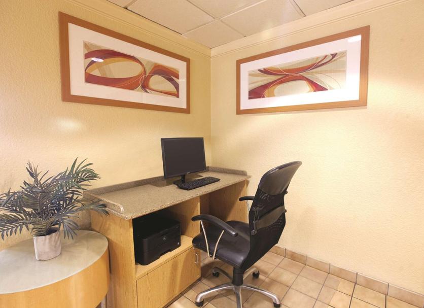 Business center Photo