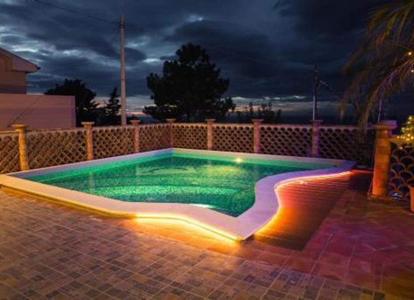 Pool Photo