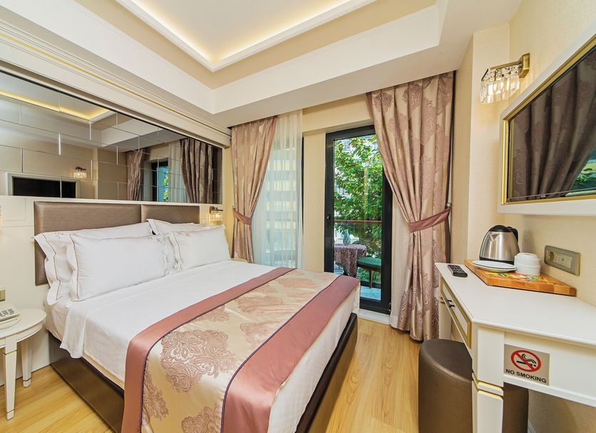 Bedroom Photo