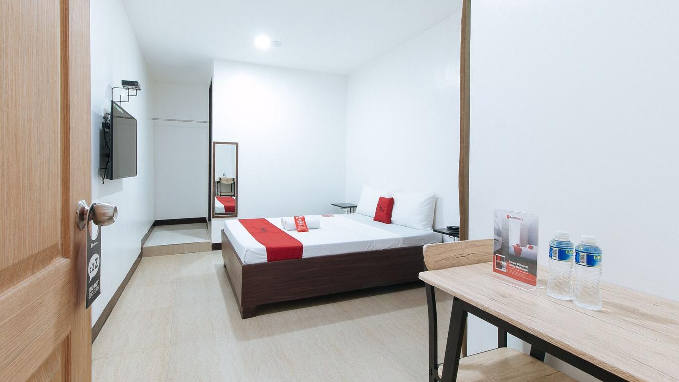 RedDoorz @ San Antonio Makati