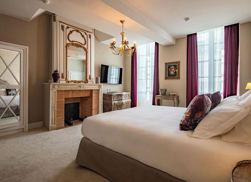 Bedroom Photo
