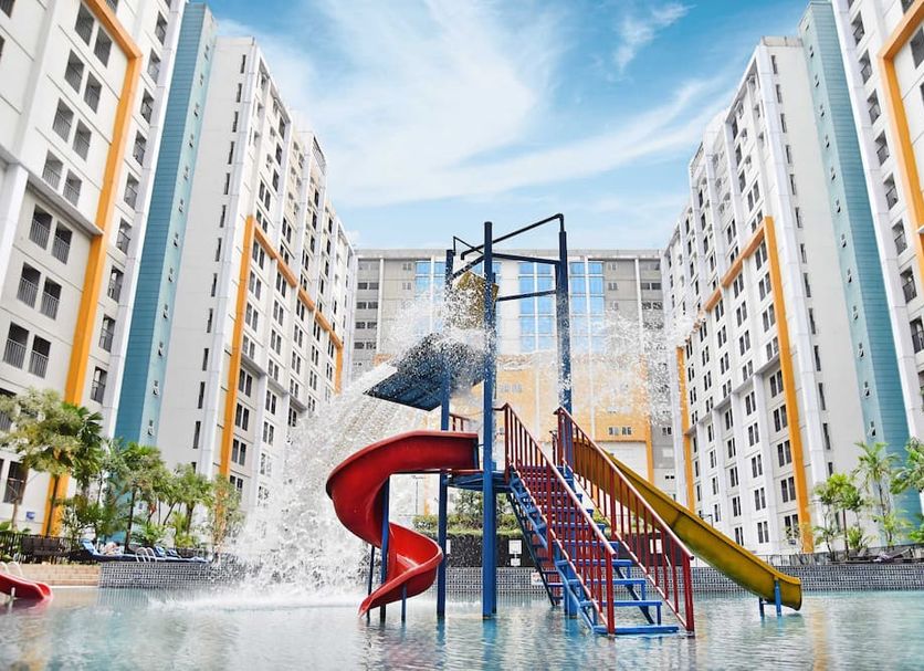 Vega Hotel Gading Serpong in Tangerang City with outdoor pool and children’s water playground