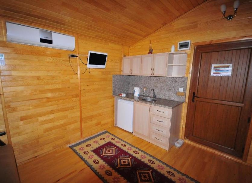 Kitchen Photo