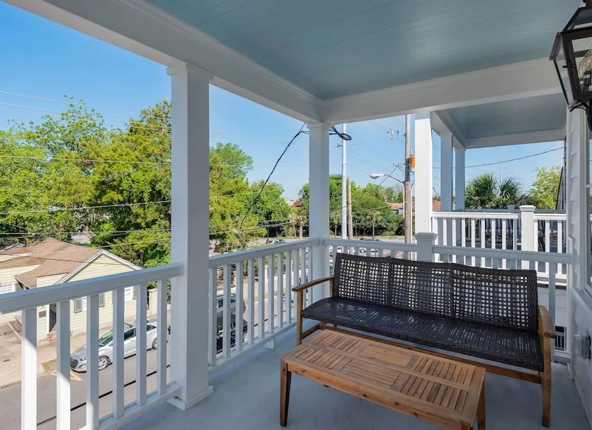 Balcony Photo